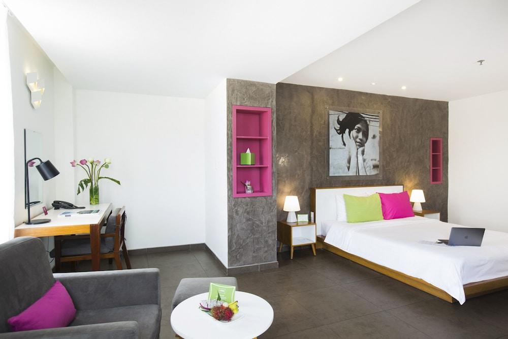 Emm Hotel Saigon Ho Chi Minh City Exterior photo