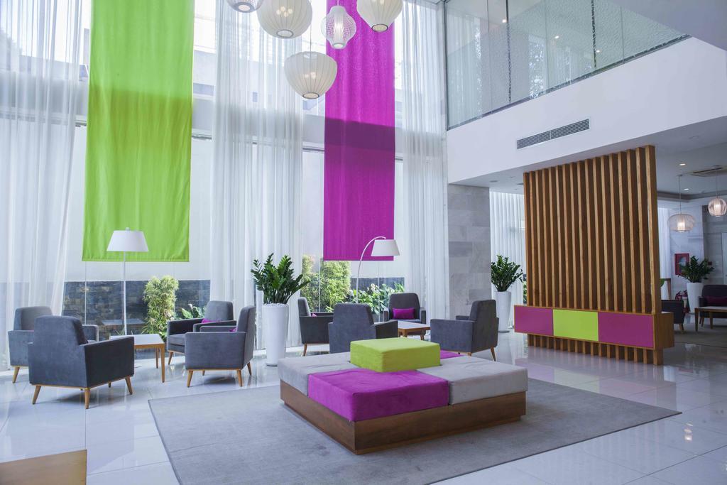 Emm Hotel Saigon Ho Chi Minh City Exterior photo