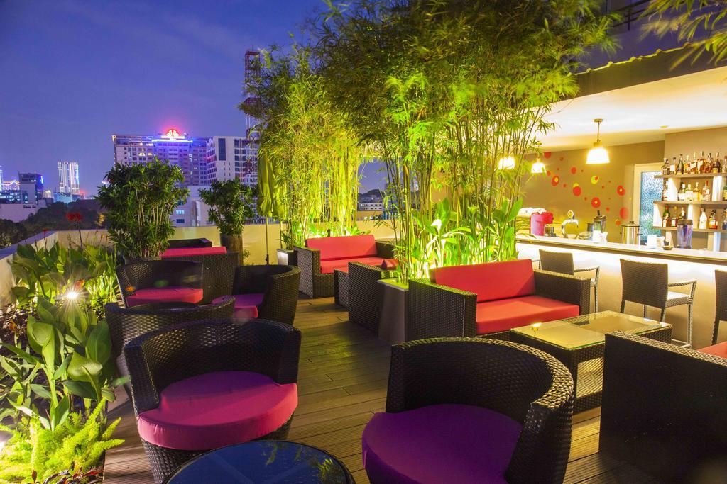 Emm Hotel Saigon Ho Chi Minh City Exterior photo
